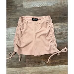 White Fox pink ribbed knit shorts featuring ruched sides/drawstrings sz Small